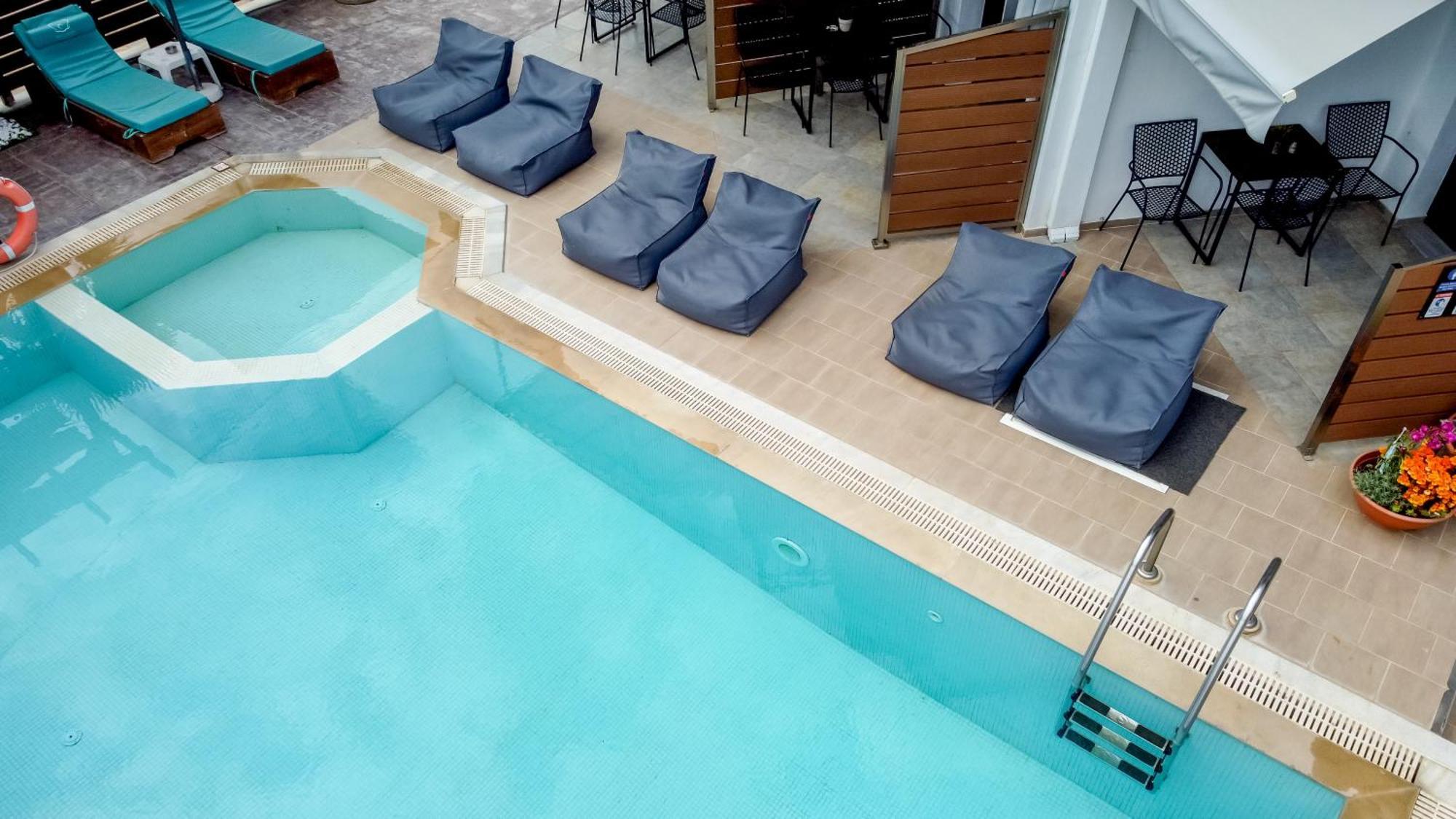 Sea Pearl Luxury Apartments Vrasná Esterno foto